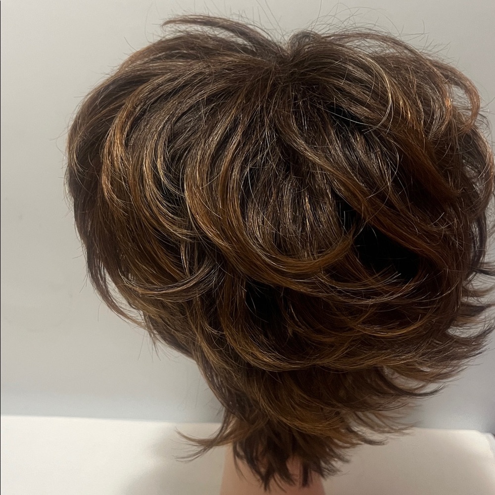 Brown Layered Short Wig with Bangs - Women Hair - Picture 8 of 9